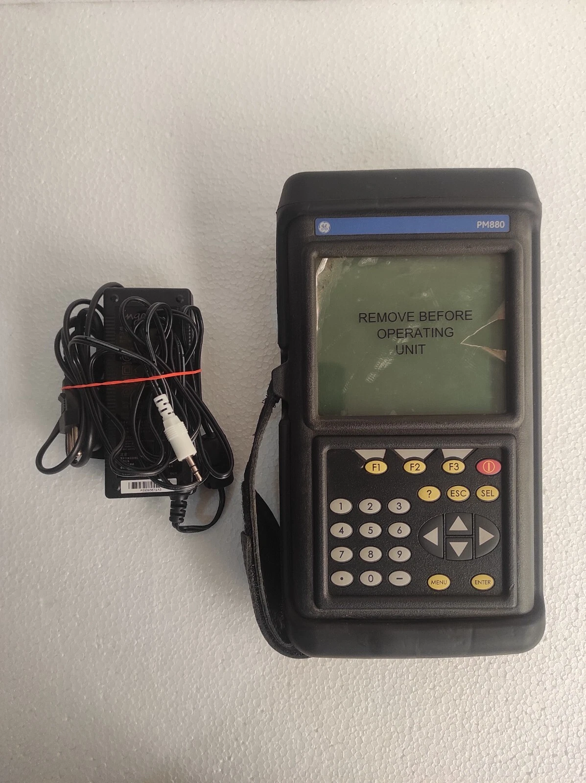 GE Panametrics pm880 / PM880 Portable Hygrometer.